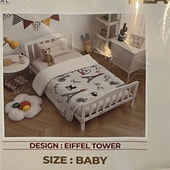 New in the Package Baby Blanket - Picture 3 of 3